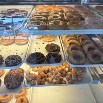 Donut Crown - Donuts Near Me - Marble Falls, Texas