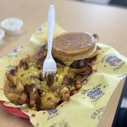 Hippo Burgers - Bacon cheeseburger and Hippo Buffalo Fries