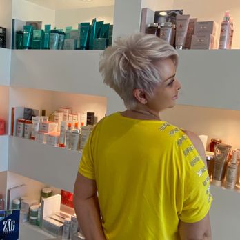 Le Salon Paris - Hair Salons Near Me - Sunny Isles Beach, Florida Le Salon Paris - Hair Salons Near Me - Sunny Isles Beach, Florida