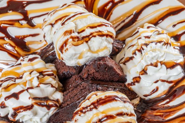 The Row Kitchen & Pub by null