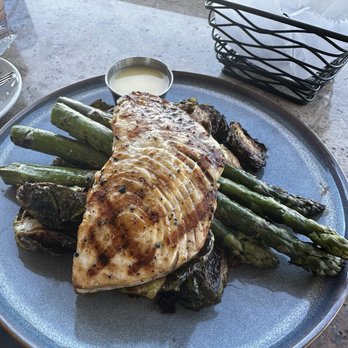 Rooney's Oceanfront Restaurant - Seafood Near Me - Long Branch, New Jersey