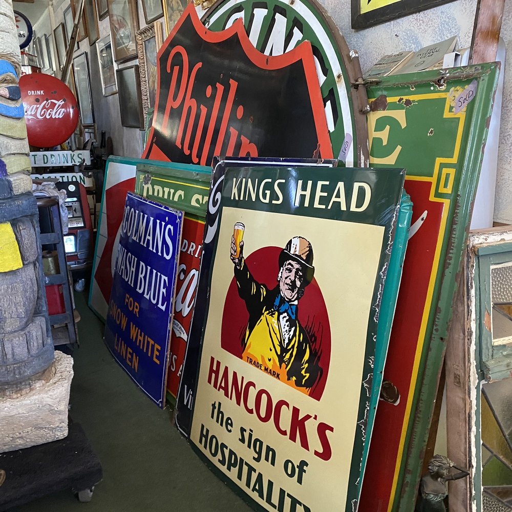 Antique Corral - Antiques Near Me - Redondo Beach, California