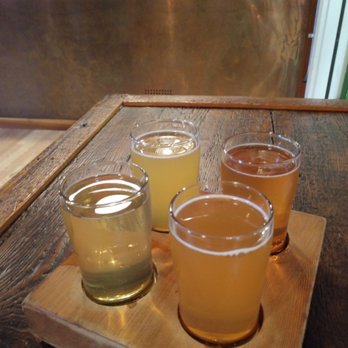 North Country Hard Cider - My flight - Cideries Near Me - Dover, New Hampshire North Country Hard Cider - My flight - Cideries Near Me - Dover, New Hampshire