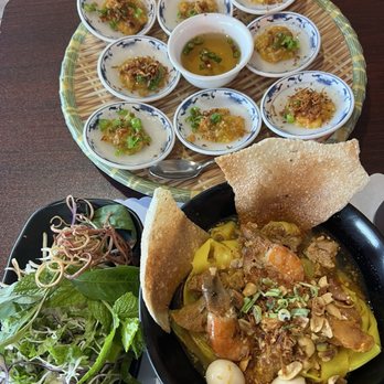 Tiem Mi Quon - Banh beo & Mi Quang (shrimp and pork egg noodle combo) - Vietnamese Near Me - Garden Grove, California Tiem Mi Quon - Banh beo & Mi Quang (shrimp and pork egg noodle combo) - Vietnamese Near Me - Garden Grove, California