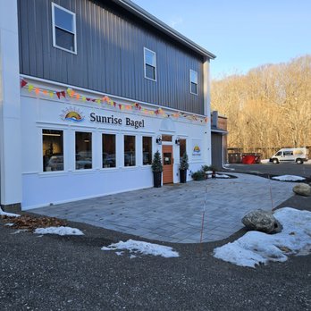 Sunrise Bagel - Storefront, downhill from the road. - Bagels Near Me - Gardiner, Maine Sunrise Bagel - Storefront, downhill from the road. - Bagels Near Me - Gardiner, Maine