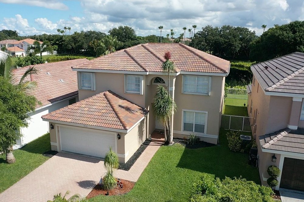 Slide of Molsbee Roofing