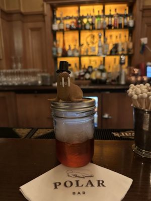 Polar Bar by null