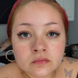 DeVine Lashes