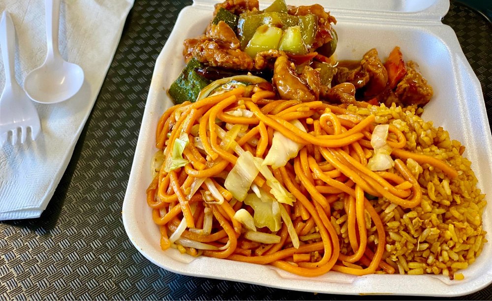 KING BOWL Updated October 2024 33 Photos & 48 Reviews 2214 W