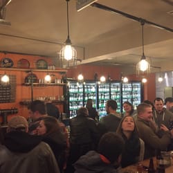 Crowded Saturday night!