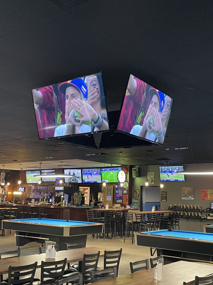 SHOOTERVILLE BILLIARDS BAR & GRILL Updated October 2024 30 Photos