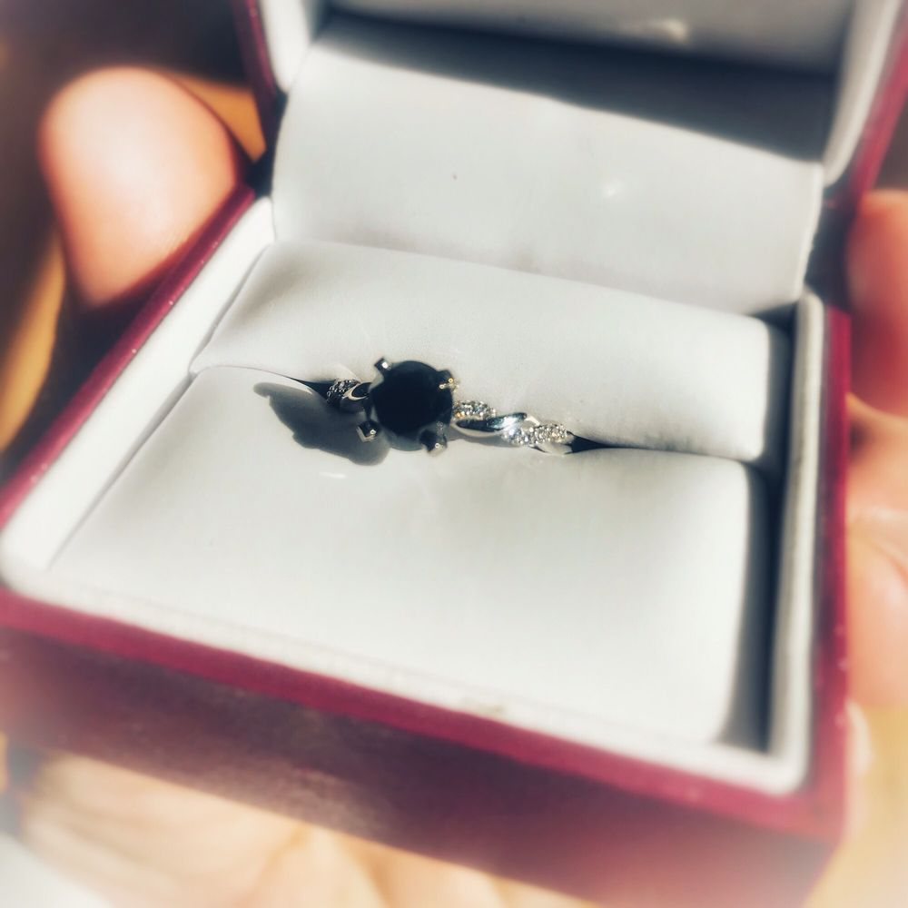 HELZBERG DIAMONDS Updated September 2024 504 Coral Ridge Mall