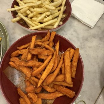 Apple Butter Cafe - Desserts Near Me - London, XGL