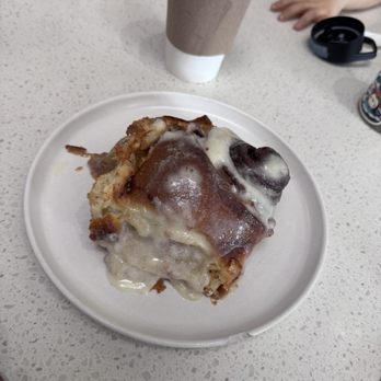 Zocalo Coffeehouse - Cinnamon roll - Coffee & Tea Near Me - San Leandro, California Zocalo Coffeehouse - Cinnamon roll - Coffee & Tea Near Me - San Leandro, California