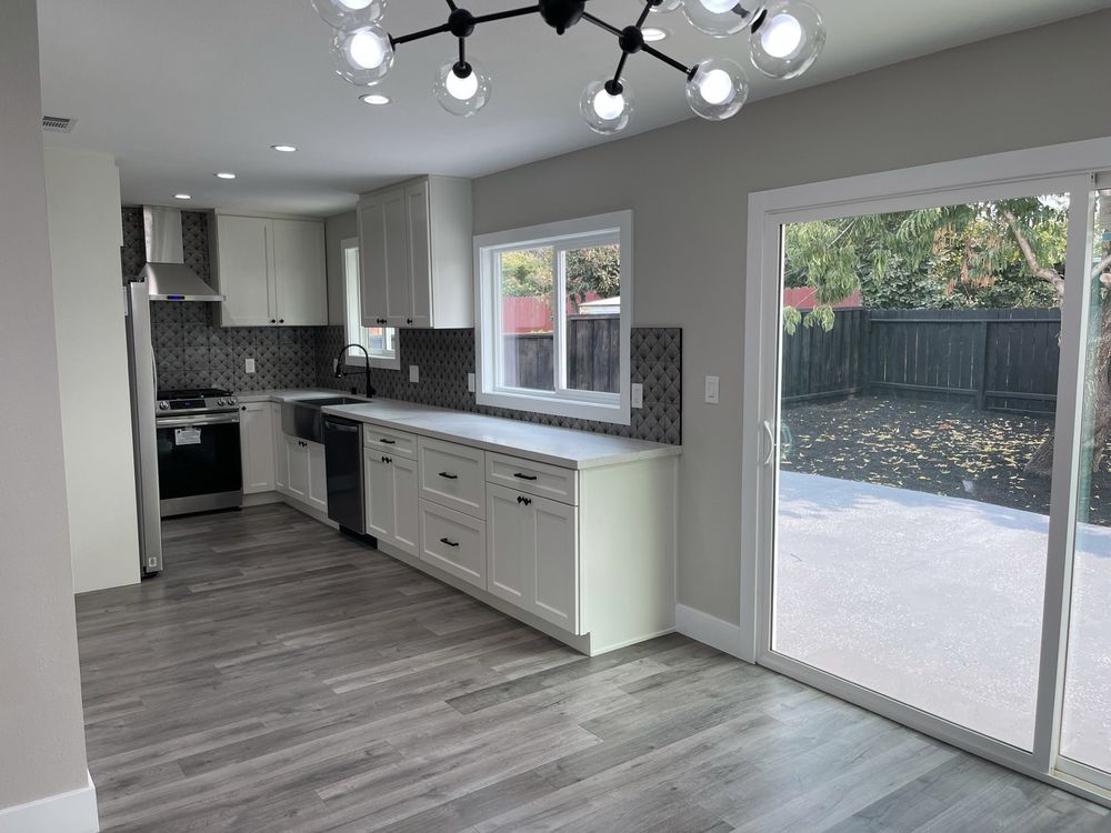 Slide of Neon Builder