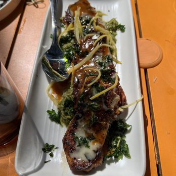 Bravas Bar de Tapas - Crispy Skin Chicken Thighs with green olive tapenade, and Aleppo Vinaigrette - Spanish Near Me - Healdsburg, California Bravas Bar de Tapas - Crispy Skin Chicken Thighs with green olive tapenade, and Aleppo Vinaigrette - Spanish Near Me - Healdsburg, California