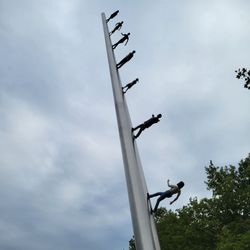 Walking to the Sky - Sculpture