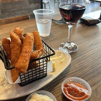 Hook & Anchor - Calamari fries - Seafood Near Me - Costa Mesa, California Hook & Anchor - Calamari fries - Seafood Near Me - Costa Mesa, California