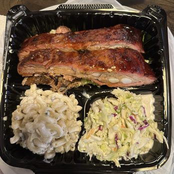 Red Bee Bbq - Barbeque Near Me - Windsor, California