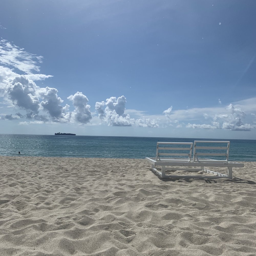 Kimpton Surfcomber Hotel - Ocean - Hotels Near Me - Miami Beach, Florida Kimpton Surfcomber Hotel - Ocean - Hotels Near Me - Miami Beach, Florida
