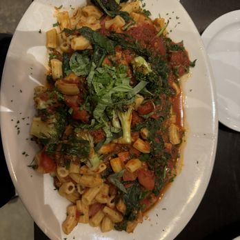 Fritto Misto - Rigatoni w/ arrabbiata and added broccoli and spinach - Italian Near Me - Santa Monica, California