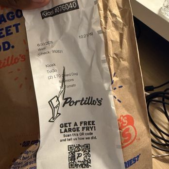Portillo's & Barnelli's Chicago - Hot Dogs Near Me - Chicago, Illinois