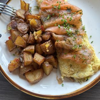 Brunch by De Martino - Potato's : veggie omelette with smoked salmon - Latin American Near Me - Somerville, New Jersey