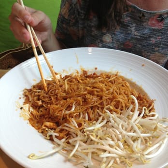 Madam Mam's - Pad Thi - Thai Near Me - Bee Cave, Texas