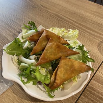 Baozi - Samosa - Chinese Near Me - Barcelona, B