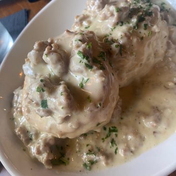 Rusteak - Sausage, Biscuits and Gravy - New American Near Me - Orlando, Florida