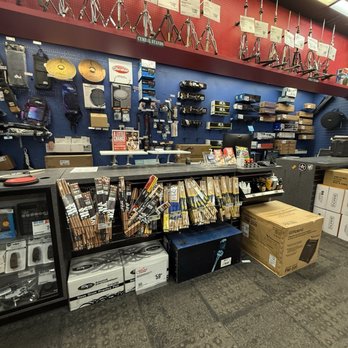Guitar Center - Musical Instruments & Teachers Near Me - Albuquerque, New Mexico