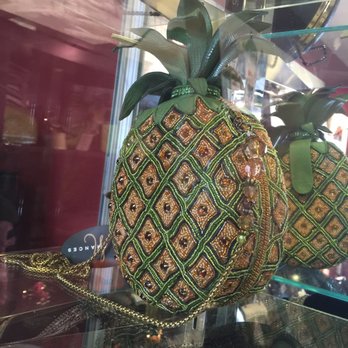LuLu's La Quinta - Pineapple handbag - Accessories Near Me - La Quinta, California