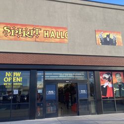 Spirit Halloween - Littleton