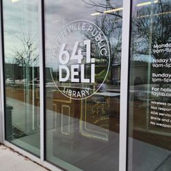 641.Deli