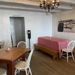 Fort Mackinac Tea Room - Inside