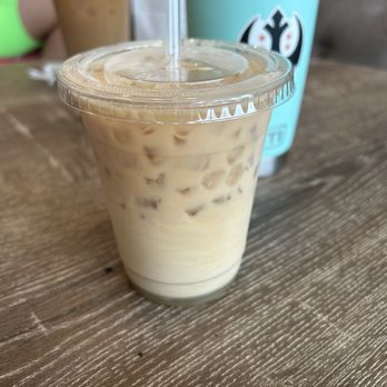 Donut Drop - Iced coffee - Donuts Near Me - Schaumburg, Illinois