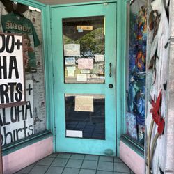 Bailey's Antiques and Aloha Shirts