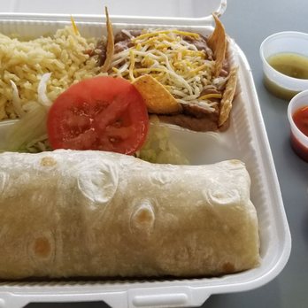 El Cotixan Mexican - Carne Asada burrito combo... get ready to catch it... it will surprise you how heavy it is!!! - Mexican Near Me - El Cajon, California El Cotixan Mexican - Carne Asada burrito combo... get ready to catch it... it will surprise you how heavy it is!!! - Mexican Near Me - El Cajon, California
