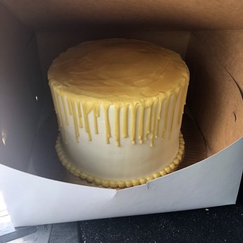 Elm St Bakery - Bakeries Near Me - Everett, Massachusetts