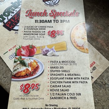 Stromboli Pizza - Lunch specials - Pizza Near Me - Plantation, Florida