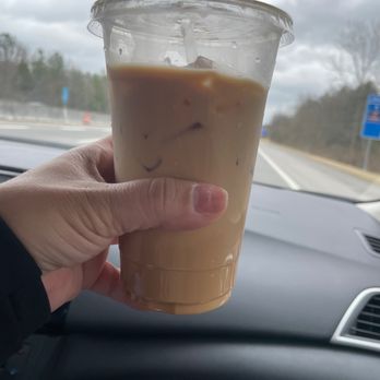 Elevate Coffee - This is a caramel latte with oat milk. Perfecto. - Coffee & Tea Near Me - Hermitage, Tennessee Elevate Coffee - This is a caramel latte with oat milk. Perfecto. - Coffee & Tea Near Me - Hermitage, Tennessee