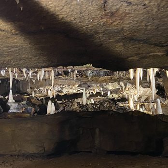 Ohio Caverns - Parks Near Me - West Liberty, Ohio