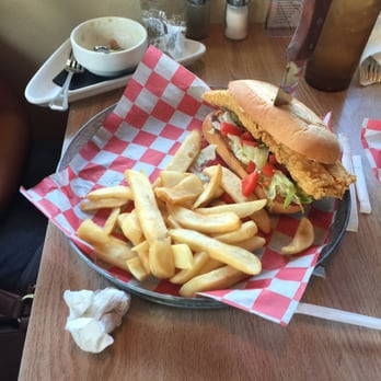 Oyster House - Seafood Near Me - Pine Mountain, Georgia