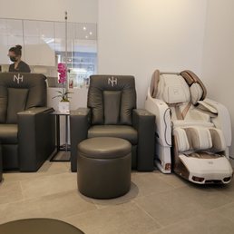 Getting my IV comfortable chairs seating area Getting my IV comfortable chairs seating area