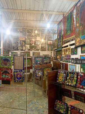 Dr. Bob's Folk Art by null