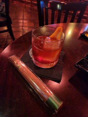 Havana House Cigars & Lounge by null