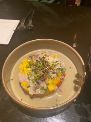 8100 Mountainside Bar & Grill by null