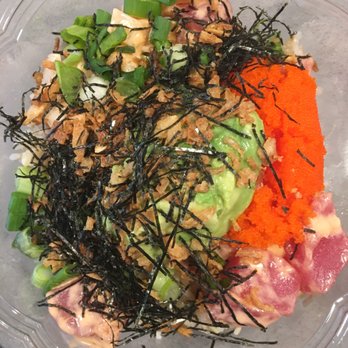Pokemoto - There "Signature" Hawaiian poke bowl - Poke Near Me - Franklin, Massachusetts Pokemoto - There "Signature" Hawaiian poke bowl - Poke Near Me - Franklin, Massachusetts