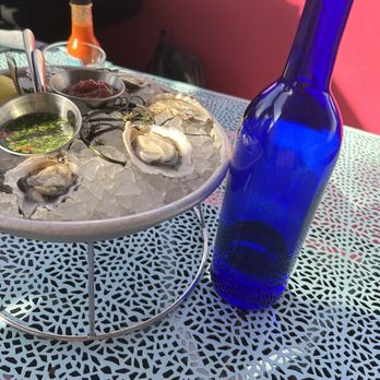 Popi's Oysterette - Seafood Near Me - San Francisco, California