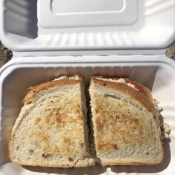 Tuna melt